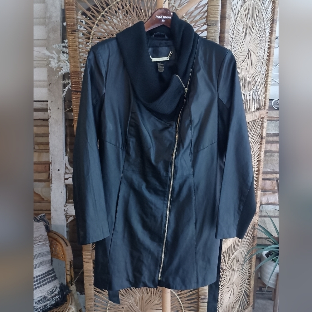 Iman Black 100% Leather Trench Coat With Tie_Large